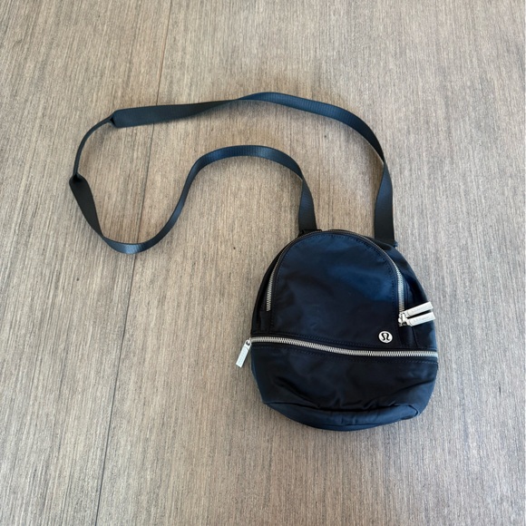 Lululemon City Adventurer Micro Backpack - Picture 2 of 7